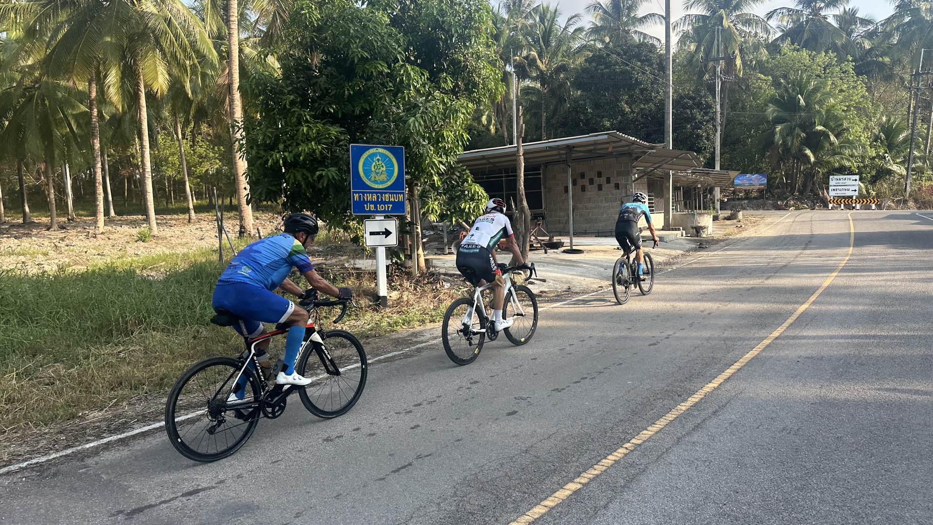 Group ride Ban Krut