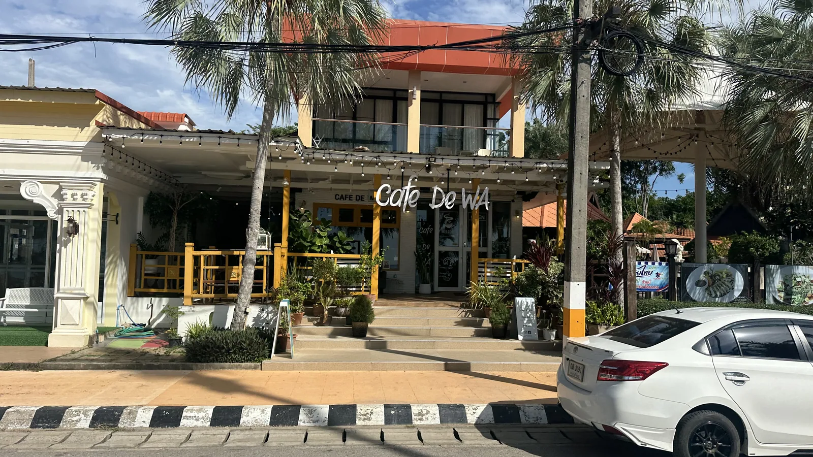 Café on the main road in Ban Krut