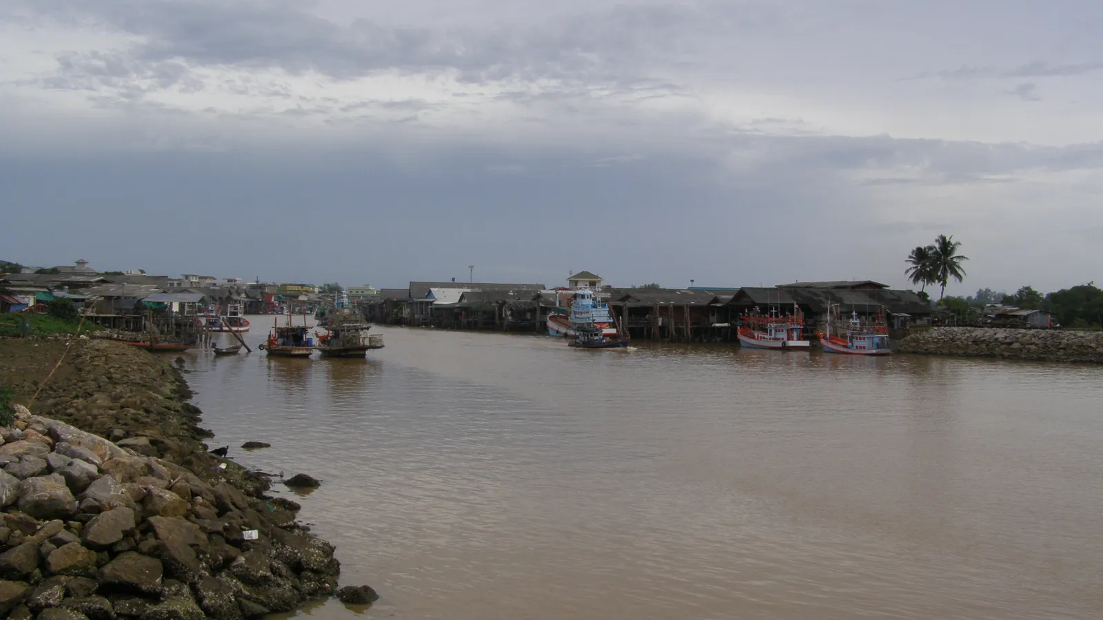 Fiskerihavnen Pak Nam