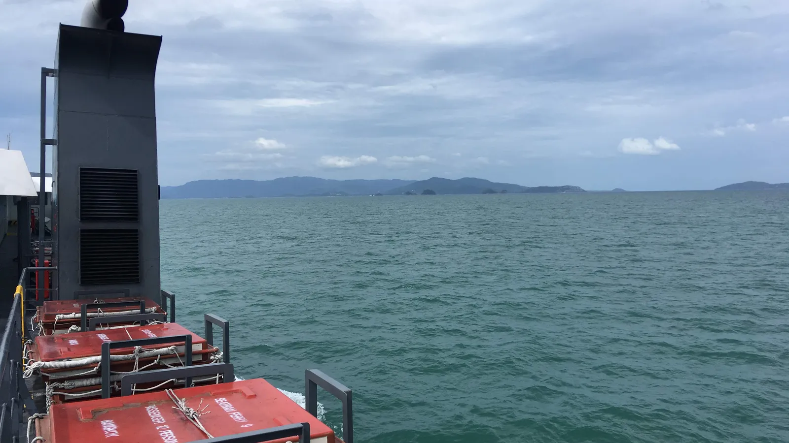 Samui vista oltre il mare